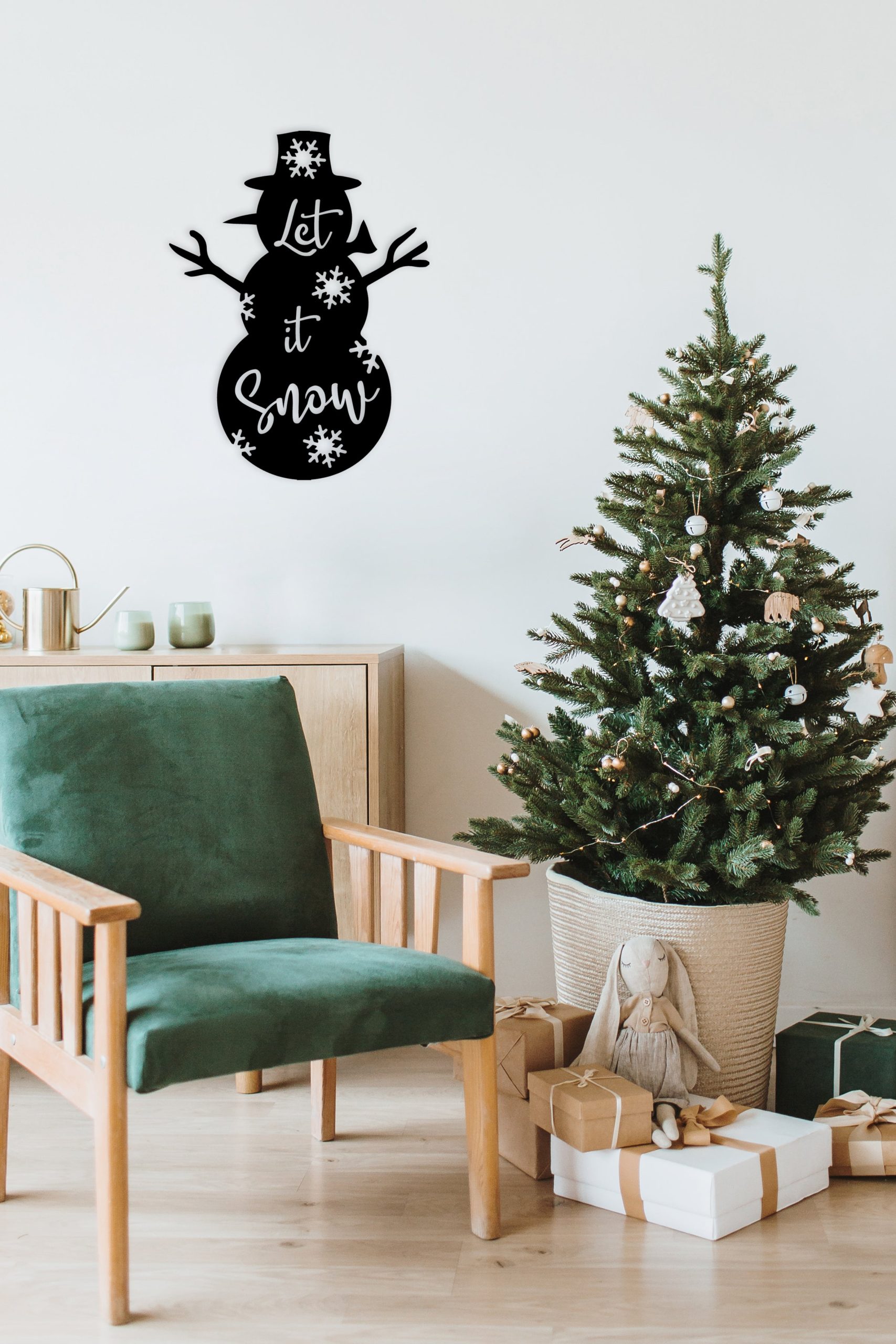 LetItSnow_3_Vertical.jpg LetItSnow_3_Vertical.jpg