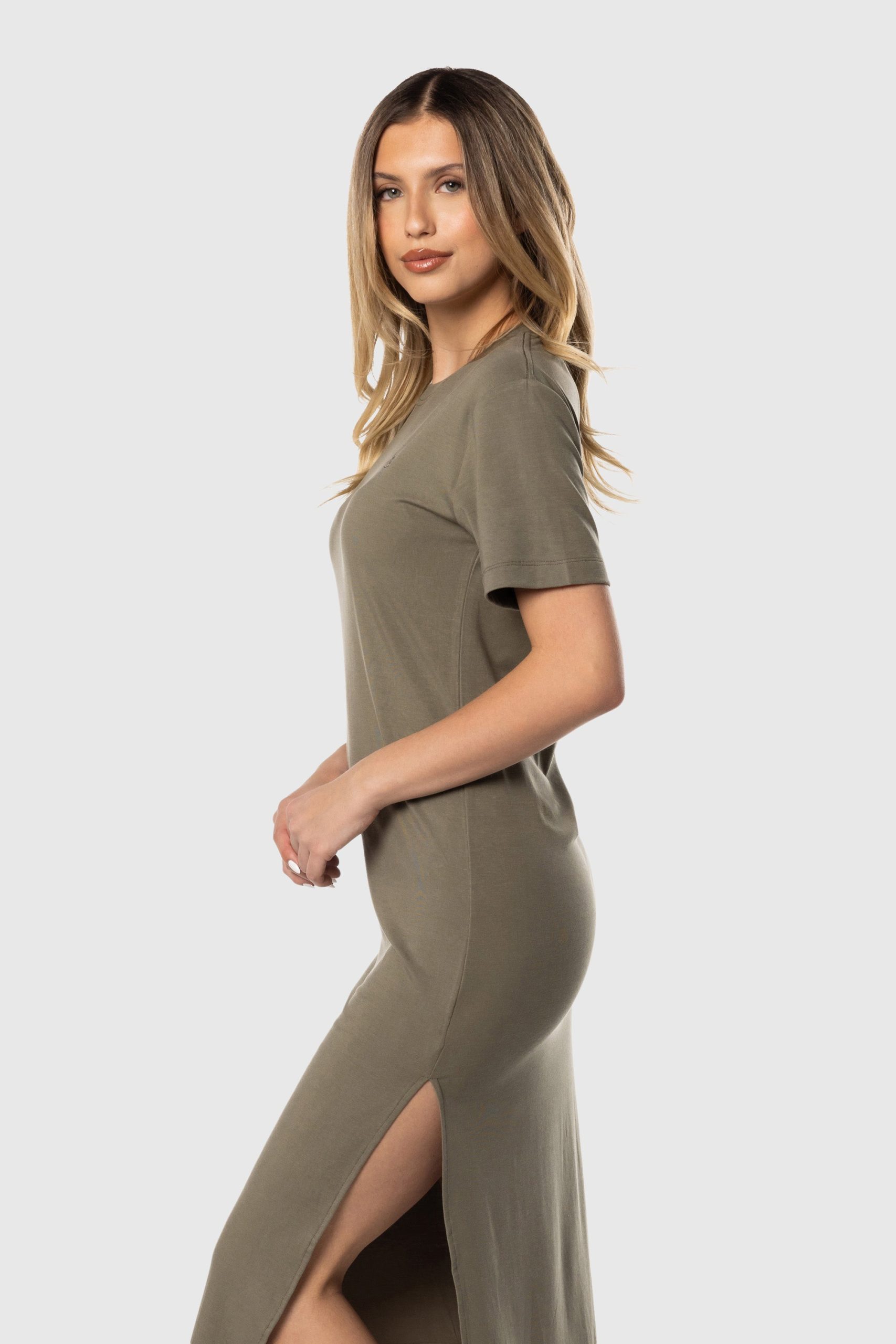 BO6A7050.jpg BO6A7050.jpg