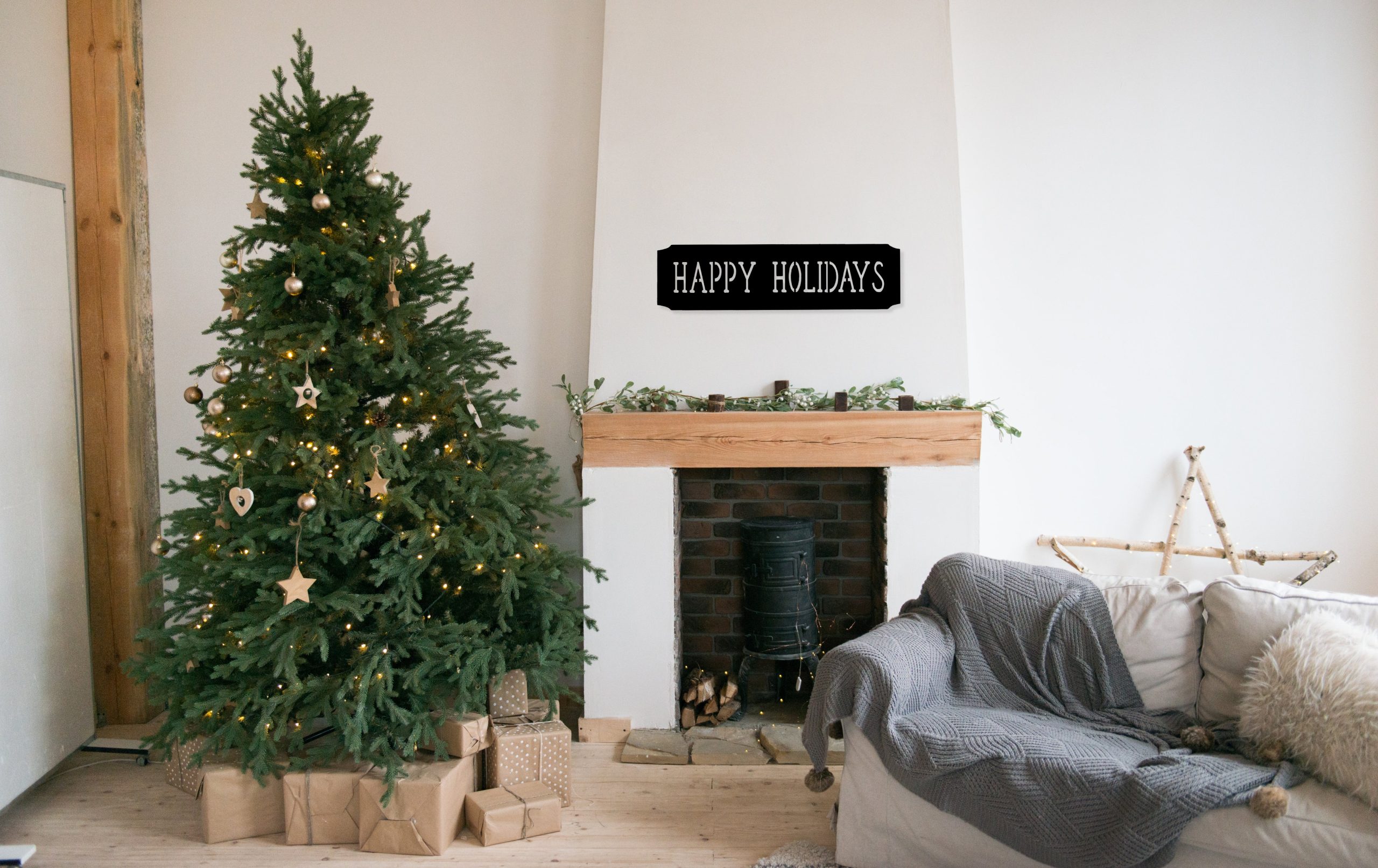 HappyHolidays_3.jpg HappyHolidays_3.jpg